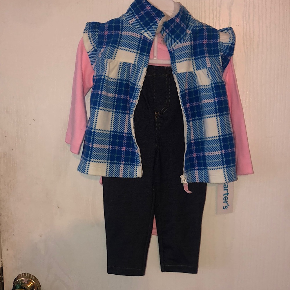 3pices set size 18 months for gril in a pink with blue color